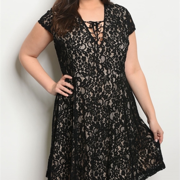 1 LEFT! BLACK LACE PLUS SIZE NUDE UNDERLY DRESS - Picture 2 of 7